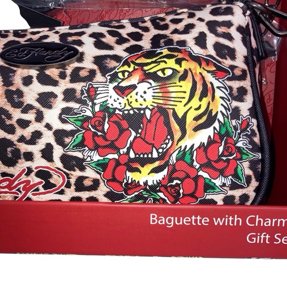 Ed Hardy Leopard Print Baguette Handbag with Charms NEW - Picture 3 of 3